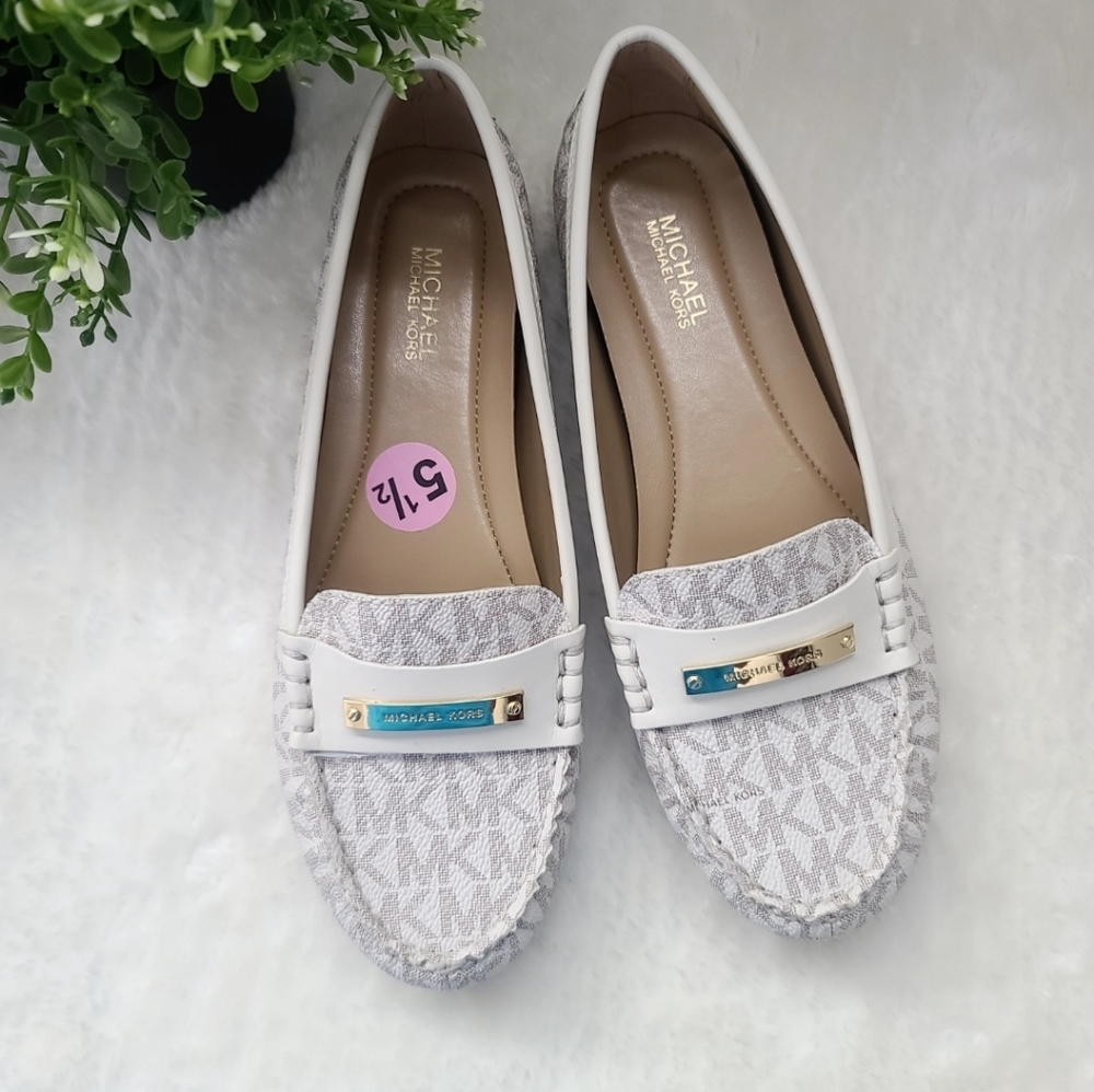 MICHAEL Michael Kors Monogram Loafers Vanilla/Gold